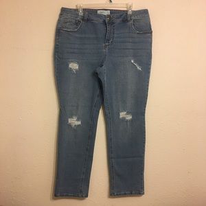 NWT One5One Destructed Jeans